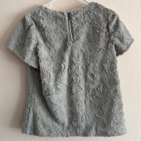 Gray fuzzy leifsdottir blouse, size M - Picture 3 of 3
